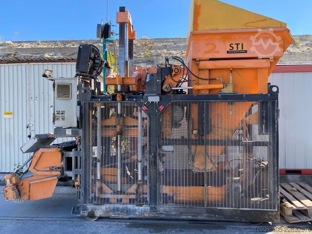 Prensa de hormigón STI Bodenfertiger FBH 1200