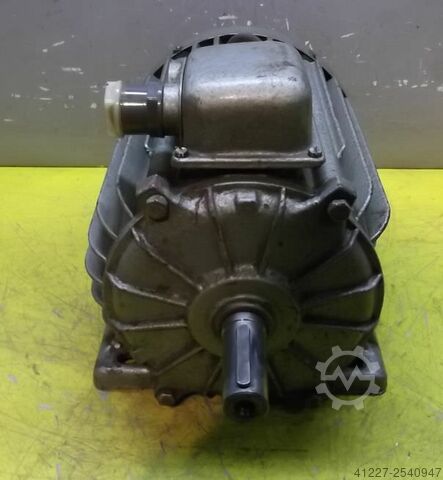 Motor eléctrico 4 kW 2900 RPM Silnik SZJe32b