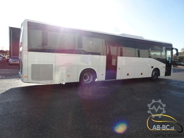 Intercity bus IVECO NEU Crossway 55 Sitze Luxuspolsterung