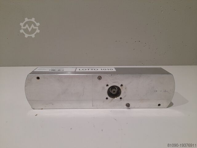 KATSE.SPETSIAALNE 6 SPINDLI KINNITUS 3 SAMM 57 BIESSE