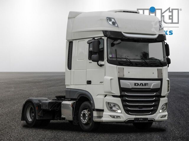 Standardowy ciągnik siodłowy DAF XF 480 FT SSC + MX-BREAK + 545l TANK Klima ZV