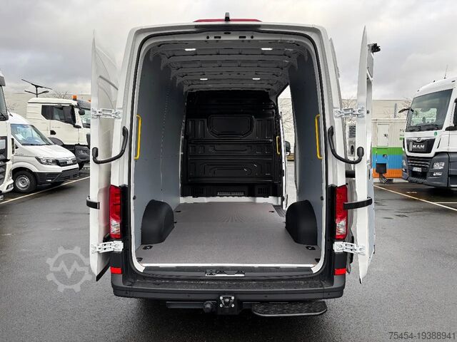 Furgoneta con caja MAN TGE 3.180 | 4x2 | Automaat | L3H3 | Next Level ...