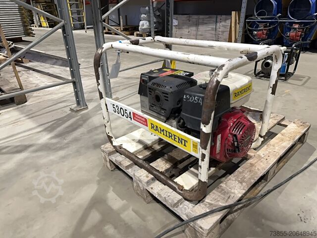 Máy phát điện SDMO R7.5T Generator 4.8kW 400V, petrol