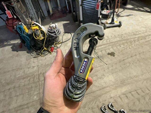 Majhna oprema HENCO WHEEL CUTTER FOR PIPES Pipe cutter, rotatable