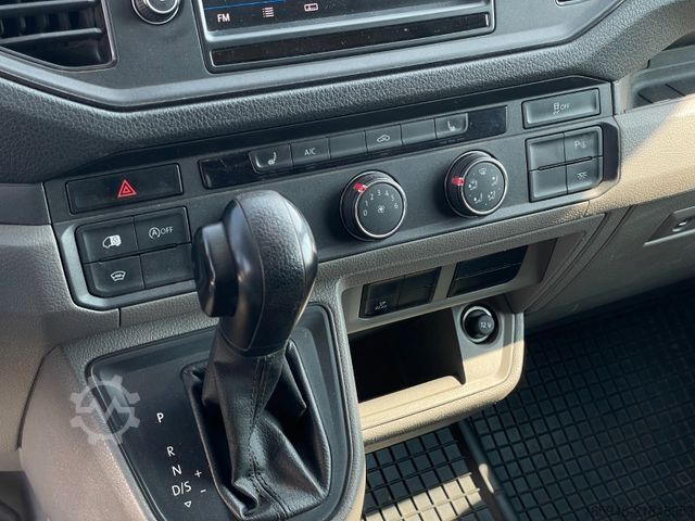 Panel van VOLKSWAGEN Crafter Kasten *Allrad* *Ausbau* 4MO