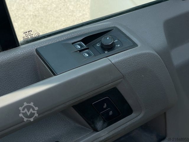Panel van VOLKSWAGEN Crafter Kasten *Allrad* *Ausbau* 4MO