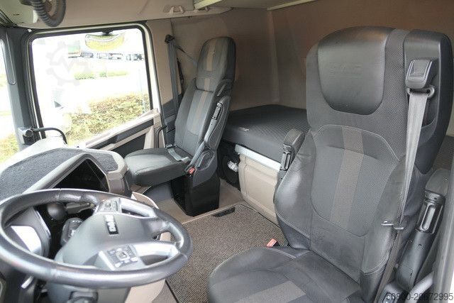 标准牵引车头 DAF XG 530 FT 4x2, Intarder, 2x Tank, Standklima