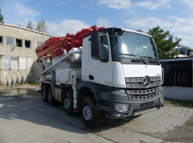 Betonpumpu sunkvežimis MERCEDES-BENZ Arocs 3243 8x4 Pumi Putzmeister deutsch top