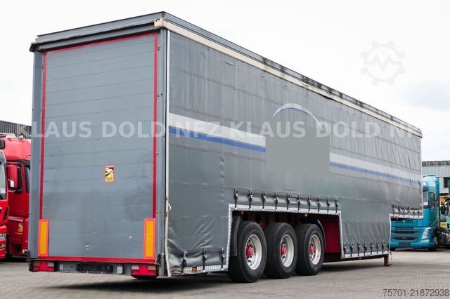 Dzērienu puspiekabe KEMPF SPG34/3 Getränke Curtainsider Schiebeplane