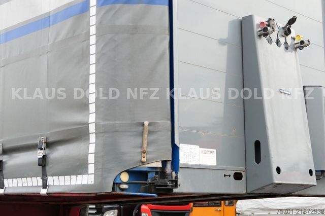 Dzērienu puspiekabe KEMPF SPG34/3 Getränke Curtainsider Schiebeplane