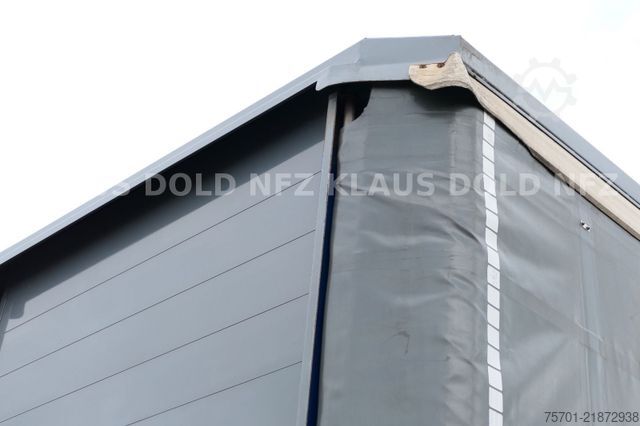 Dzērienu puspiekabe KEMPF SPG34/3 Getränke Curtainsider Schiebeplane