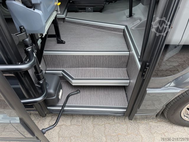 Minibus MAN TGE 5.160 21+3 Klima Standheizung AHK