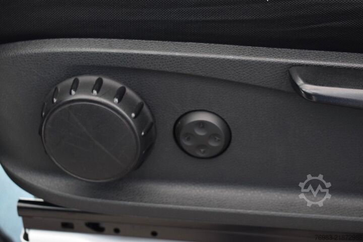 Kaubik MERCEDES-BENZ Sprinter 316 CDI 4x4 7 G-Tronic Mixto L2H2 Navi