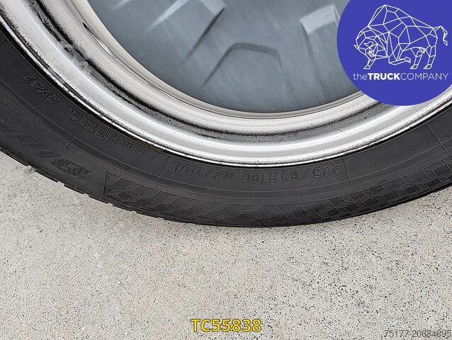 Kombi sanduk Opel Movano