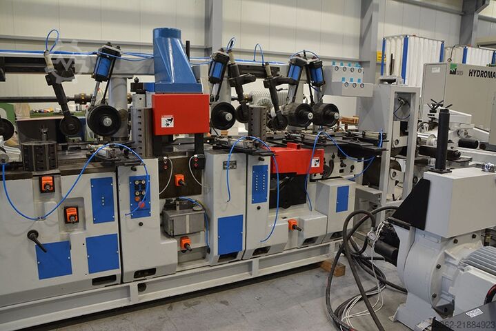 フォルミエ Weinig 200m/min Hydromat Super 30B + Feed system