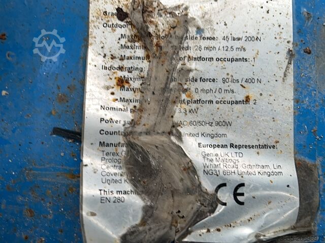 剪式升降台 Genie GS-2032 (8 m)