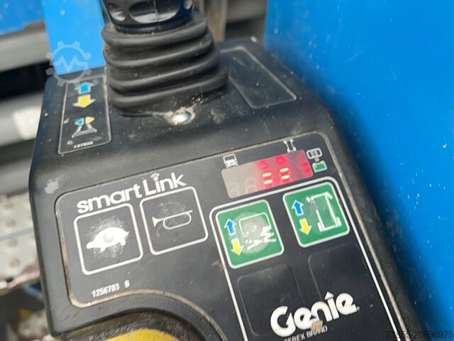 剪式升降台 Genie GS-2032 (8 m)