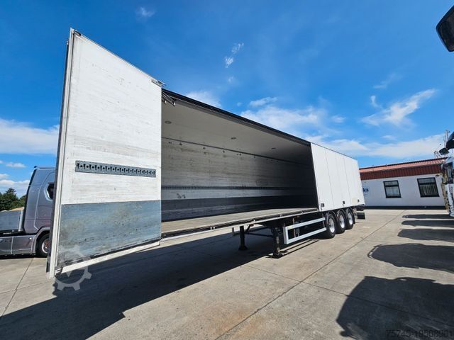 Semirreboque baú  EKERI T3 * SEITENFALTWÄNDE * BPW