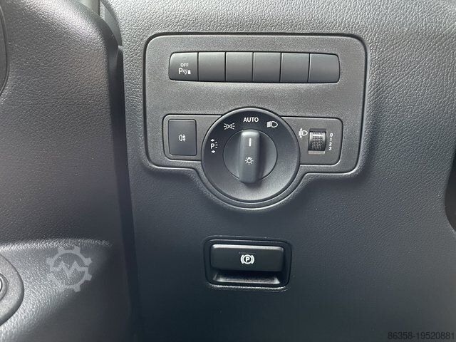 Skåpbil MERCEDES-BENZ Vito 116 CDI KA Lang Navi Kamera Sitzhzg PDC ..