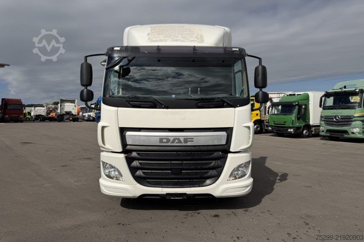 Standardni vlačilec DAF CF 400 4x2 / Swiss-Vehicle