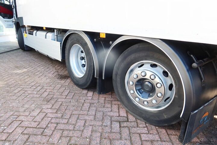 Koper Volvo FM Volvo FM 420 6x2 Stuur-As L.Z.V uitvoering