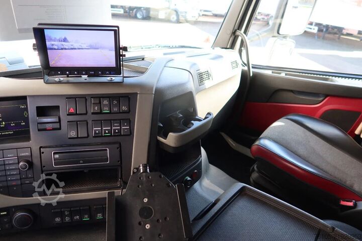 Koper Volvo FM Volvo FM 420 6x2 Stuur-As L.Z.V uitvoering
