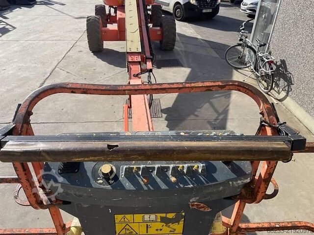 Τηλεσκοπικός ανελκυστήρας βραχίονα JLG 660 SJ