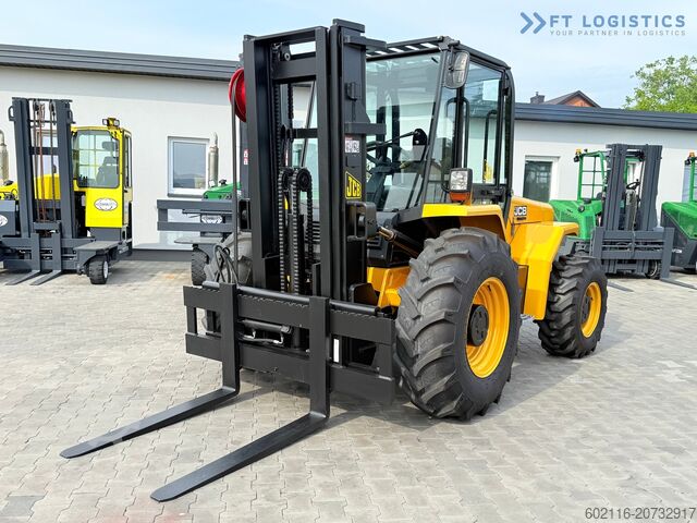 不整地フォークリフト JCB 940 / TRIPLEX 4500 / FREE-LIFT NEW TIRES