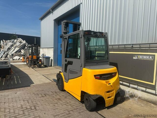 VS-22830 Electric forklift Jungheinrich EFG 540k JUNGHEINRICH EFG 540k-650DZ zh1
