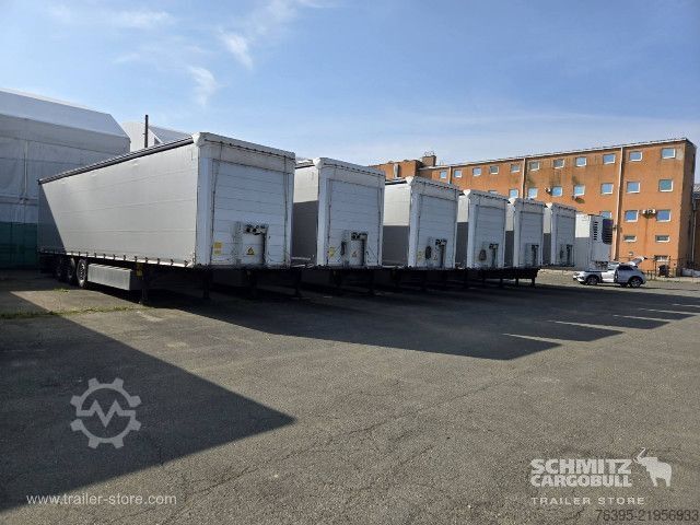 Semirimorchio con telone Schmitz Cargobull Semitrailer Curtainsider Standard