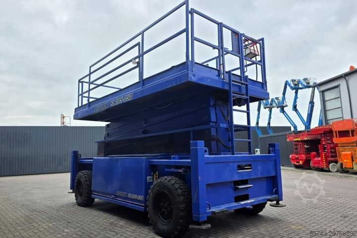 多関節伸縮式作業足場 Liftlux SL205-25D4WDSP NEW TYRES, Diesel, 4x4 Drive, Hydra