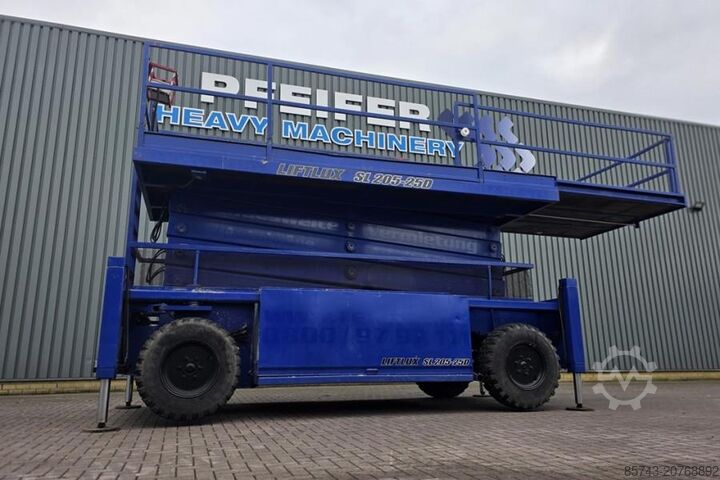 多関節伸縮式作業足場 Liftlux SL205-25D4WDSP NEW TYRES, Diesel, 4x4 Drive, Hydra
