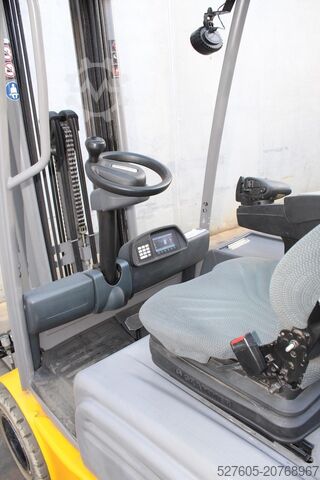 Empilhador Jungheinrich EFG 220 550 DZ