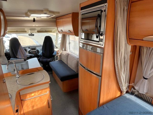 Integrált lakóautó HYMER/ERIBA B 654 - Automatik - Klima -  - Solar