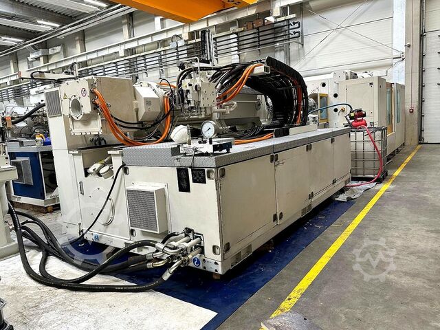 Injection molding machine KraussMaffei KM 950-17200 MX