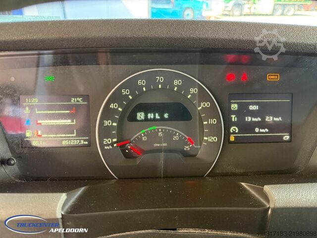 Open body Volvo FH 540 HMF 2620 K5, Stuuras