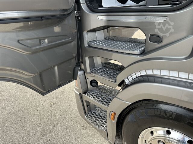 Standard tractor unit SCANIA 660S FULL-PNEUMATIC