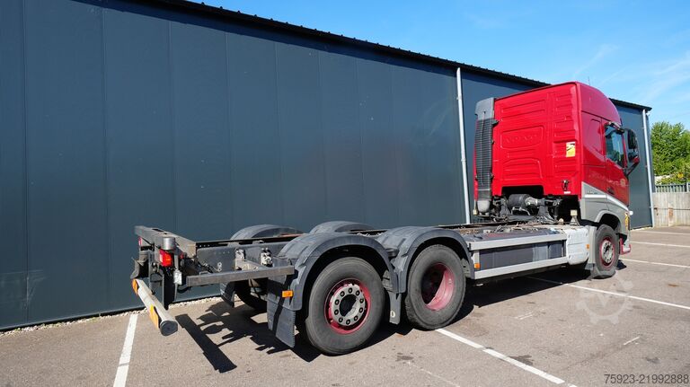 Šasija sa taksijem Volvo FH 460 6x2 chassis truck