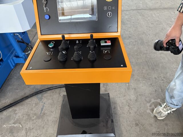  Nanjing Asia Machine Mfg. Co., Ltd. W12-8/2000 4-rollers rolling machine