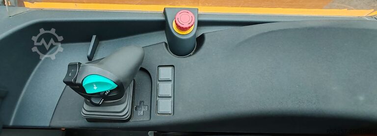 Työntömastotrukit Jungheinrich ETV 214 8m/ 2017yy/ 4699st