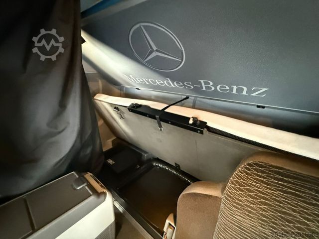 Autocamion cu caroserie tip cutie MERCEDES-BENZ ATEGO 1230 L BIGSPACE Koffer 7,20 m LBW 1,5 T