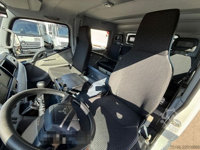 Autoutilitară basculantă FUSO FUSO 3 C 15 Doka 6-Sitzer Kipper 3-Seiten*AHK