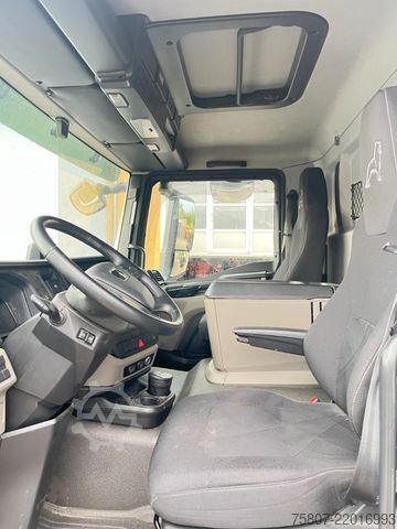 Камион-фургон MAN TGM 15.290 LL Koffer 7,10m LBW Anhängervorrüst.