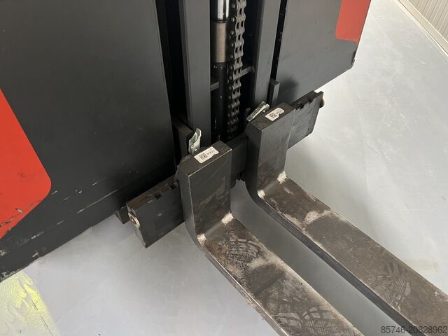 V ( 5213 ) FFL ba lớp LINDE V ( 5213 ) Triplex FFL