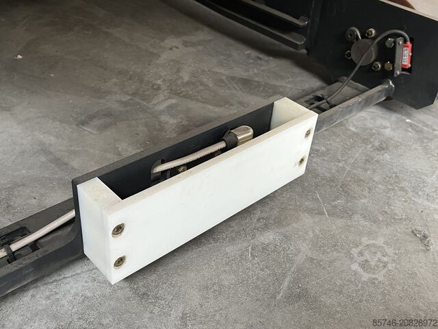 V (5213) - Guidage par fil!! PSA!! Triplex FFL!! LINDE V ( 5213 ) - Wire Guidance !! PSA !! Triplex FFL !!