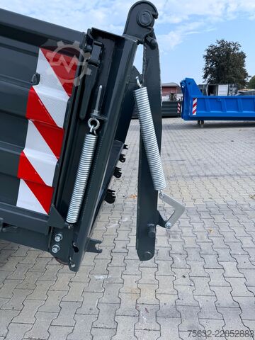 Contenedor de 11 m3 con tapa combinada Hitta 5,5m Bordwandcontainer