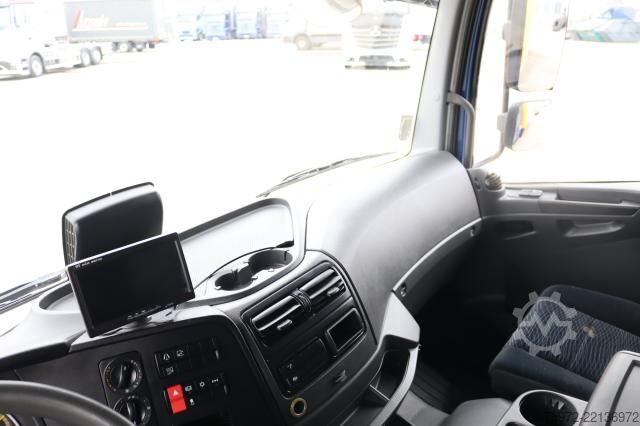 平板卡车带帆布篷布 Mercedes-Benz Atego 1224 L