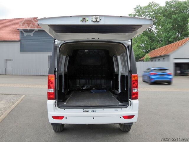 Furgão de painéis DFSK Minitrucks EC35 Klima Kastenwagen Elektro