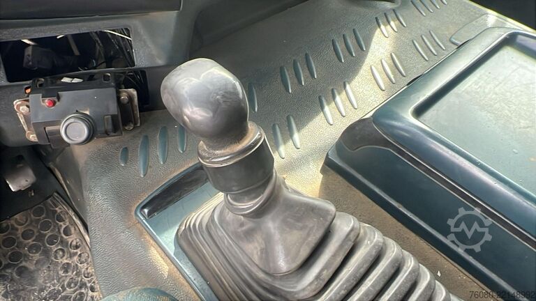 Basculante de 3 lados Renault Premium 340 (POMPE MANUELLE / MANUAL PUMP / GRA...
