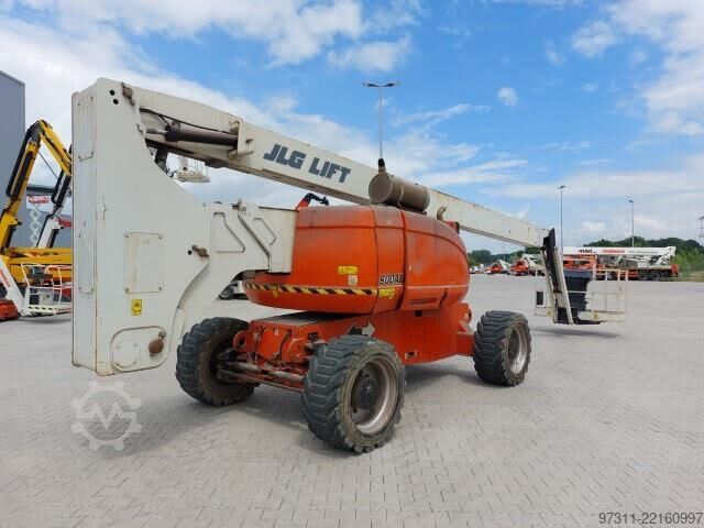 多関節伸縮式作業足場 JLG 800AJ
